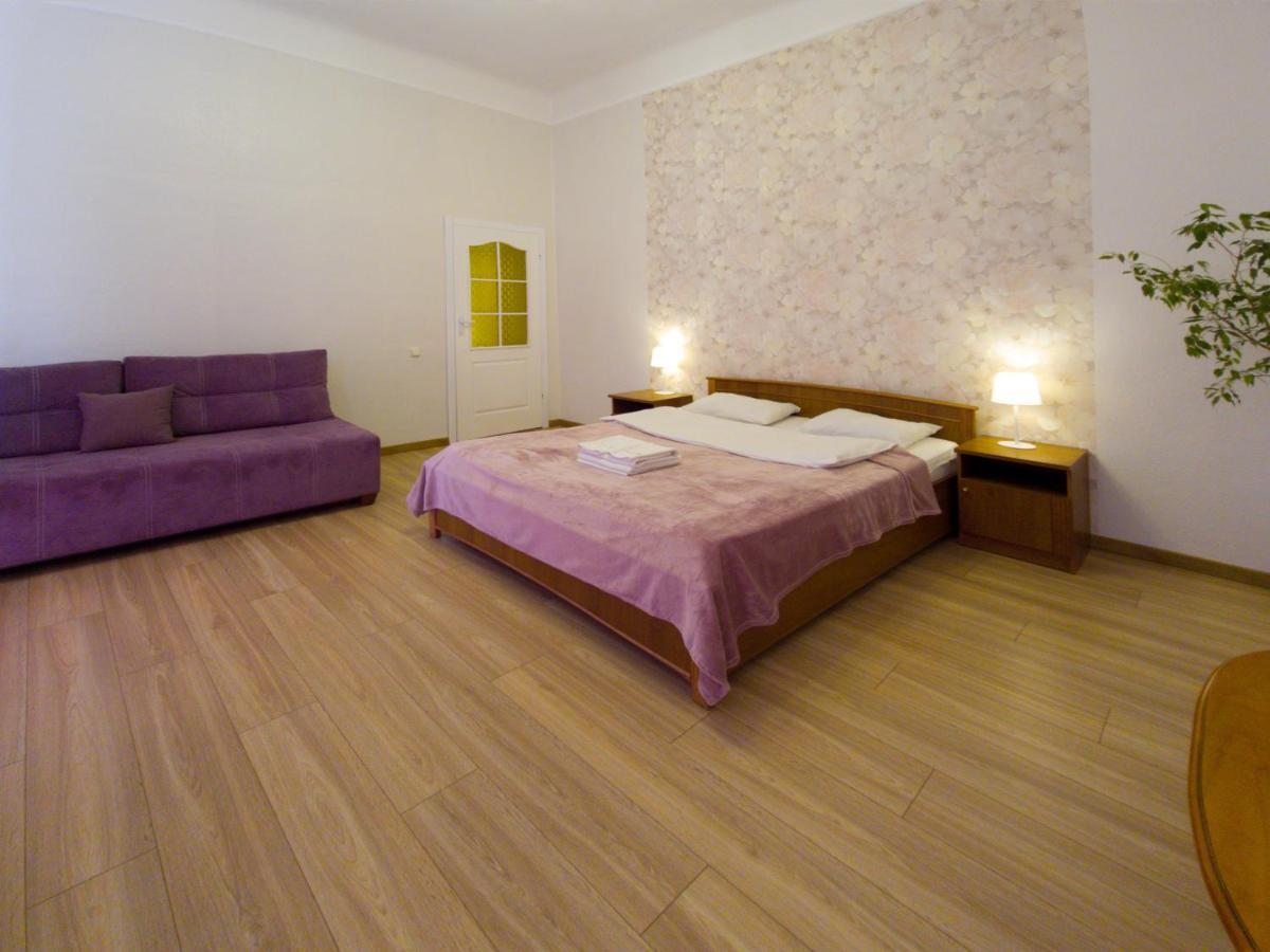 קייב Home-Hotel Apartments On Maidan Nezalezhnosti Square מראה חיצוני תמונה