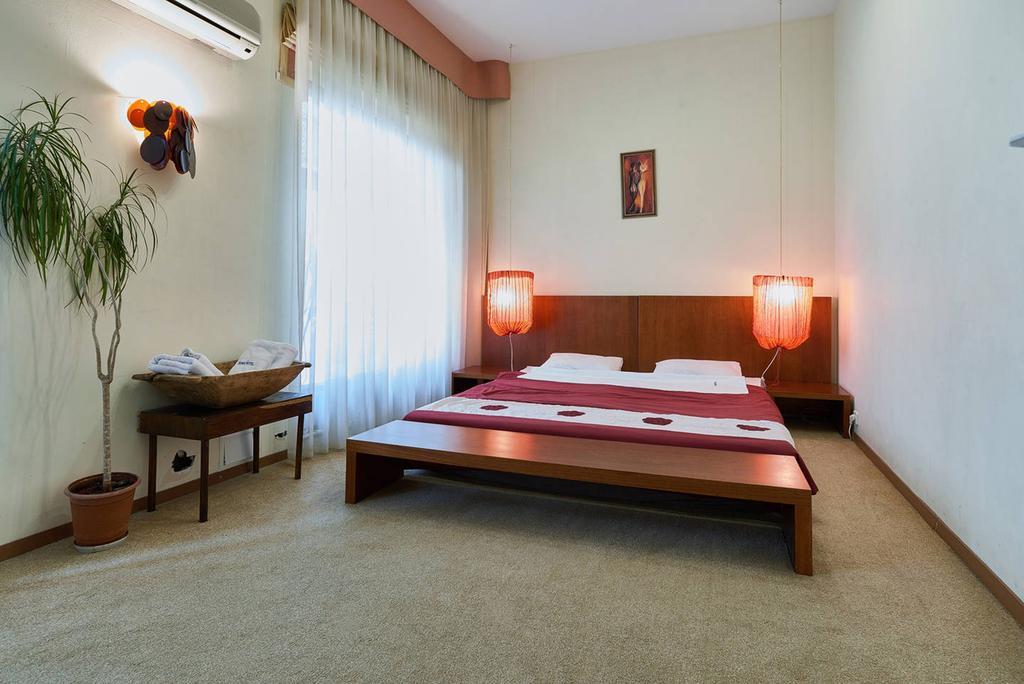 קייב Home-Hotel Apartments On Maidan Nezalezhnosti Square מראה חיצוני תמונה